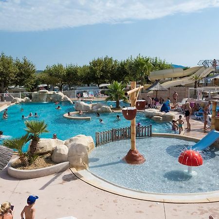 La Pinede Camping Grimaud Buitenkant foto